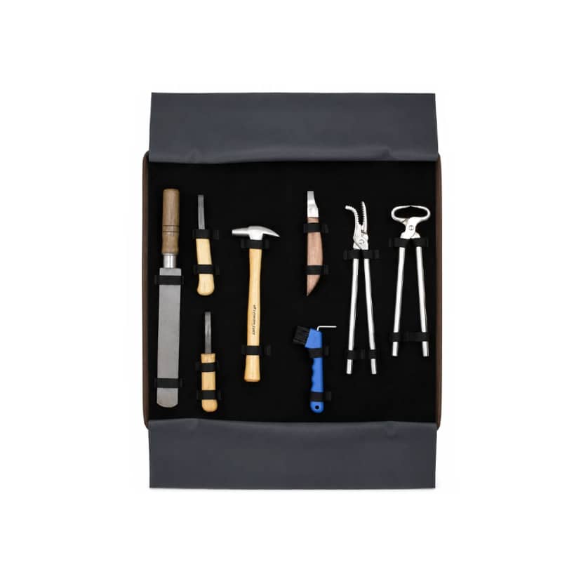 Kit de Ferrageamento com 8 Ferramentas e Bolsa de Couro